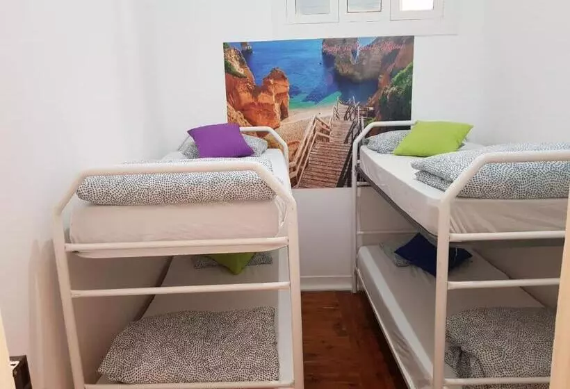 7 Luz Hostel