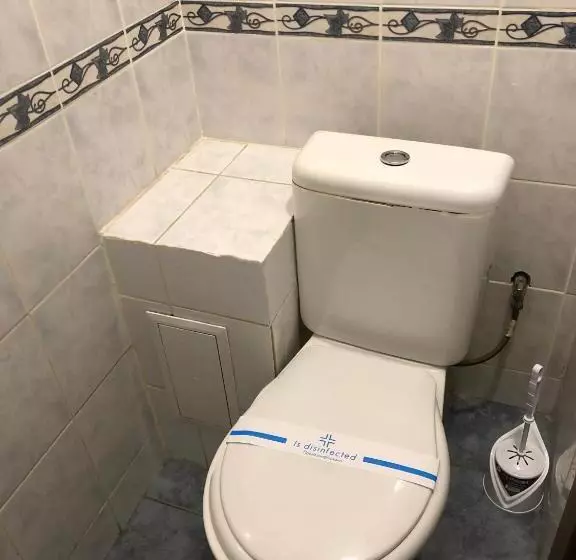 Hotelli готель опалковий замок