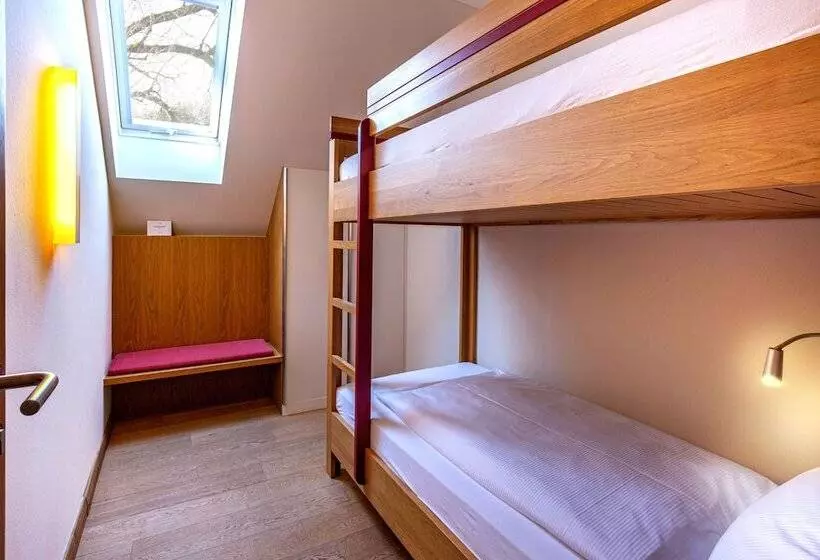 Hotelli Aiterbach Am Chiemsee