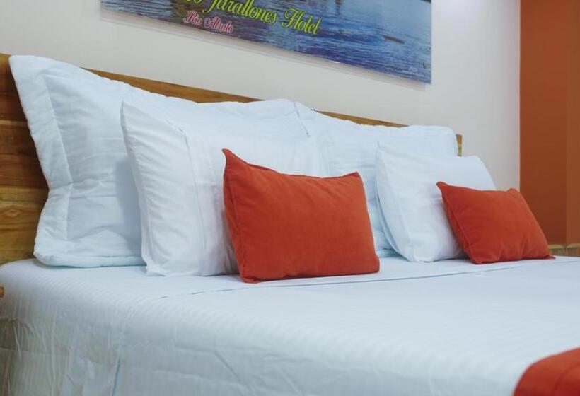 Hotel Kamaleb Farallones