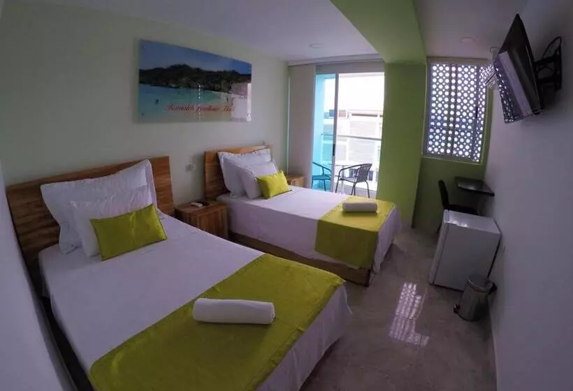 ホテル Kamaleb Farallones