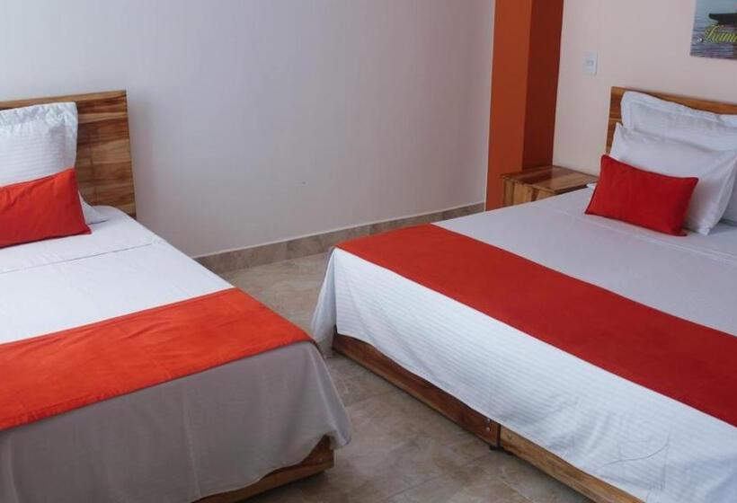 Hotel Kamaleb Farallones