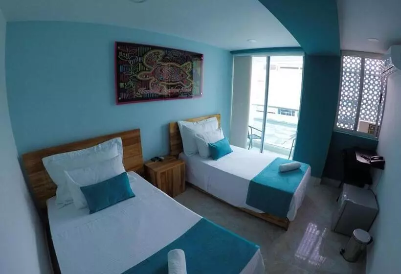 ホテル Kamaleb Farallones