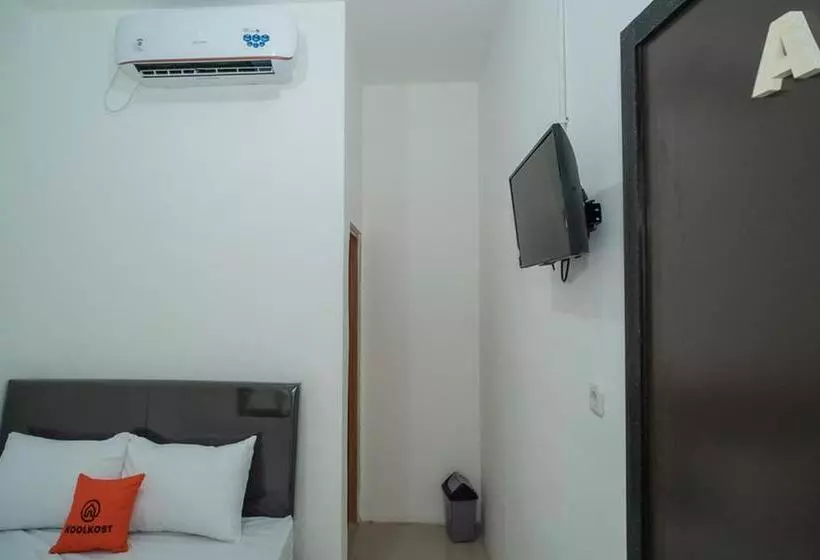 ホテル Koolkost Syariah At Jalan Cemara Koja