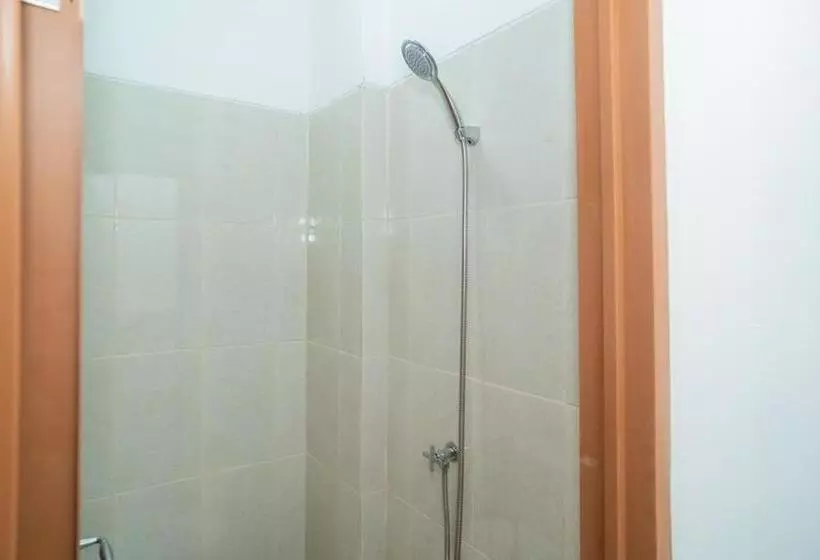 ホテル Koolkost Syariah At Jalan Cemara Koja
