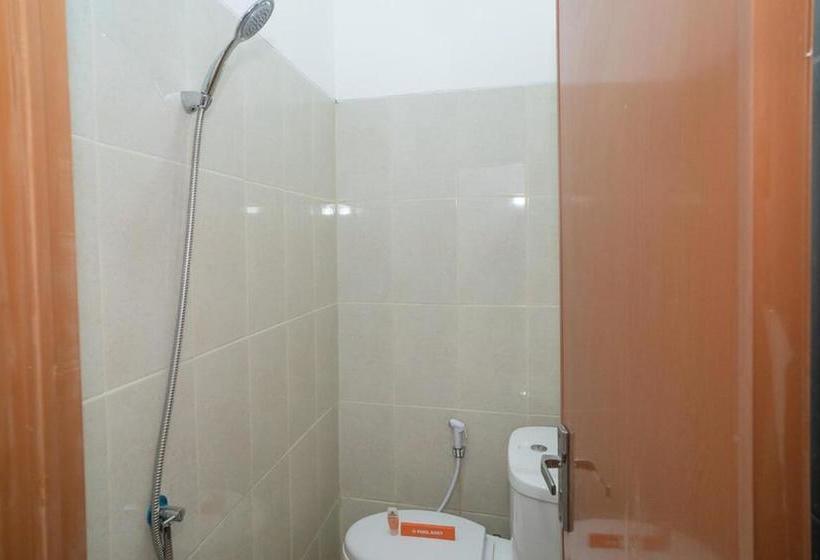 בית מלון כפרי Koolkost Syariah At Jalan Cemara Koja