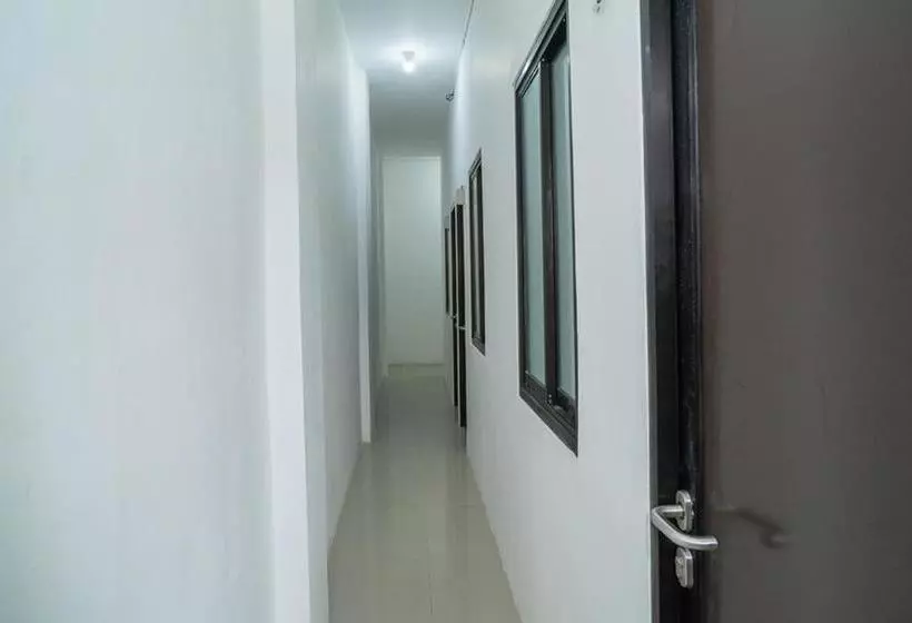 ホテル Koolkost Syariah At Jalan Cemara Koja