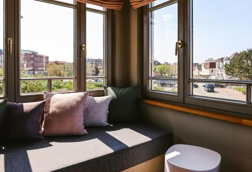 هتل Mimosa Suites