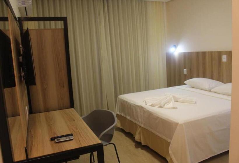 Hôtel Oscar Gold Janaúba