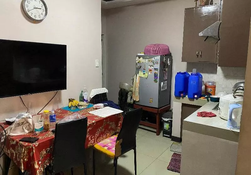 ホテル Oyo 766 Ichehan Apartments