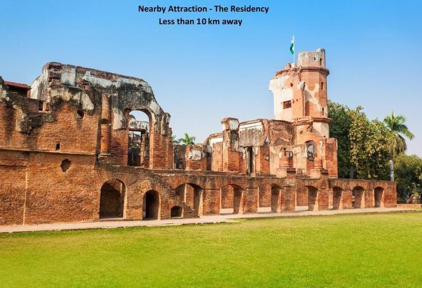 בית מלון כפרי Oyo Lck1245 Classio