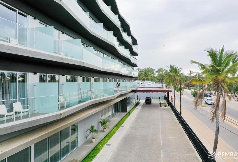 ホテル Pemba Express