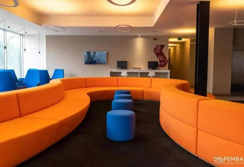 Hotelli Pemba Express