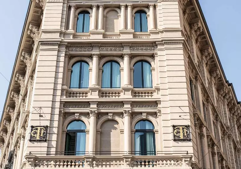 Radisson Collection Hotel, Palazzo Touring Club Milan