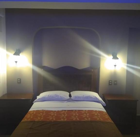 호텔 Suites Real Córdoba