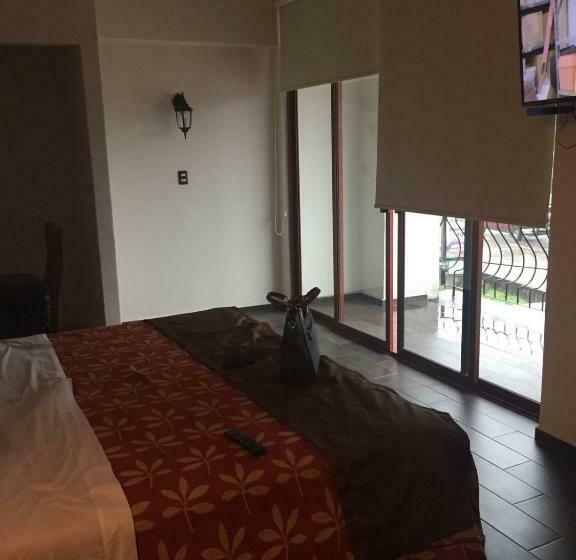 호텔 Suites Real Córdoba