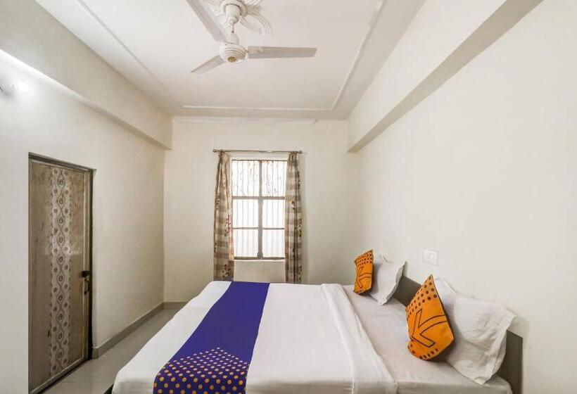 Hotelli Spot On 78882 Shree Shakti