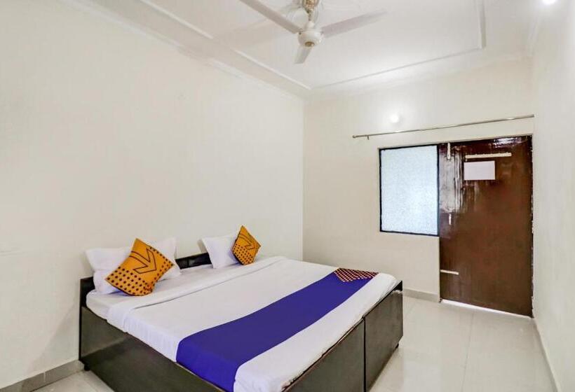 Hotelli Spot On 78882 Shree Shakti