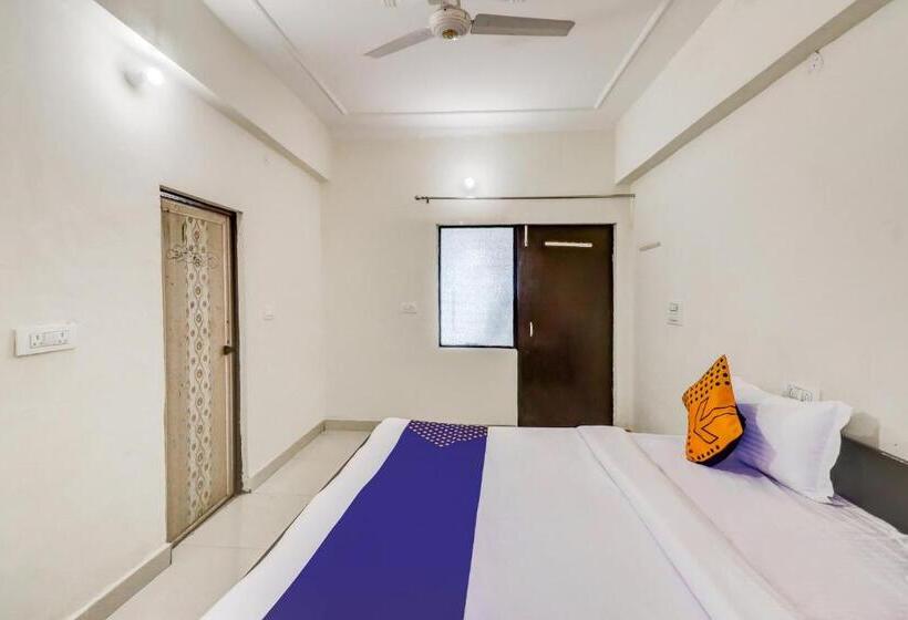 Hotelli Spot On 78882 Shree Shakti