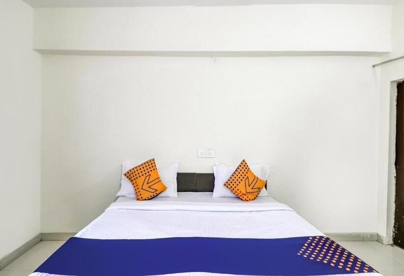 Hotelli Spot On 78882 Shree Shakti