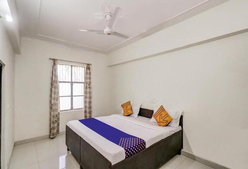 Hotelli Spot On 78882 Shree Shakti