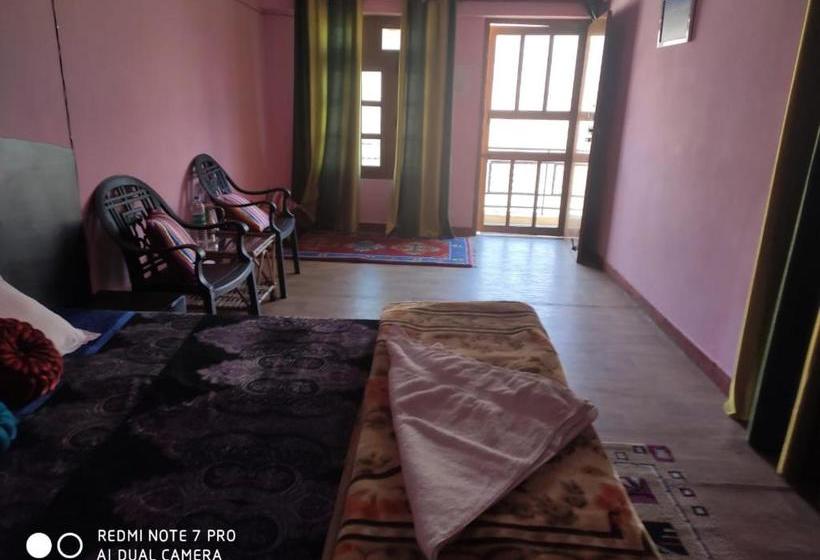 Hotelli Vamoose Badri Villa