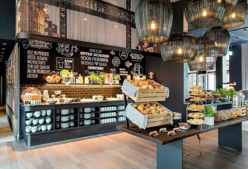 Motel One Hamburg Fleetinsel