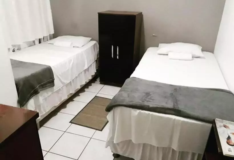 Majatalo Pousada Surya