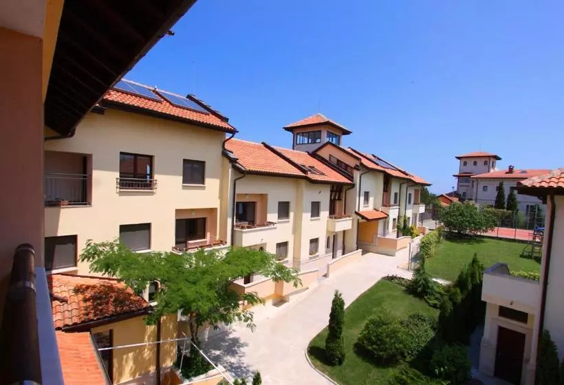Hotelli Asti Art