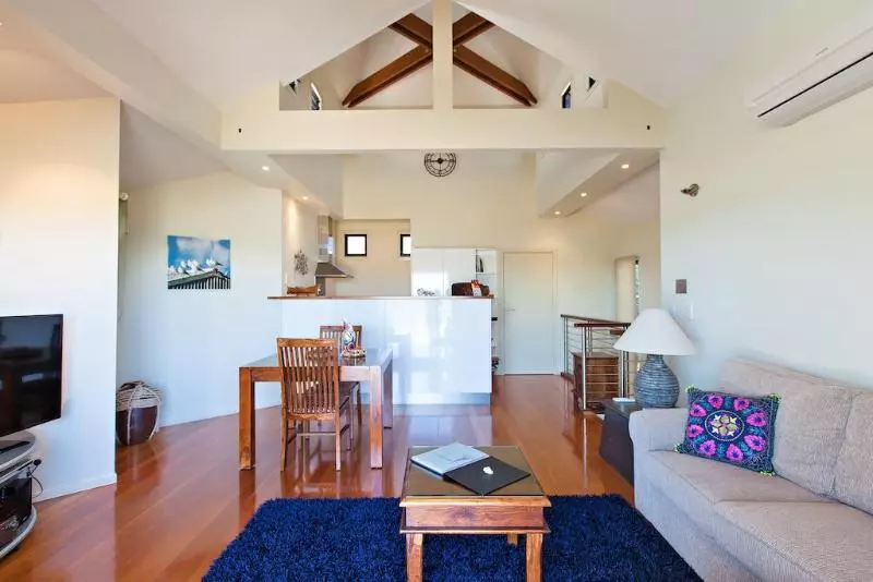 Coast Yamba   Adults Only