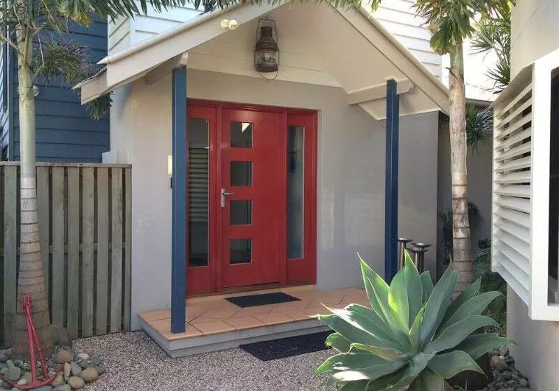 Coast Yamba   Adults Only