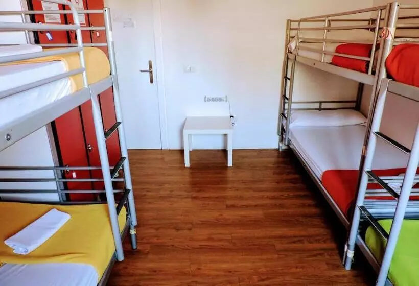 客栈 Feetup Home Backpackers Valencia