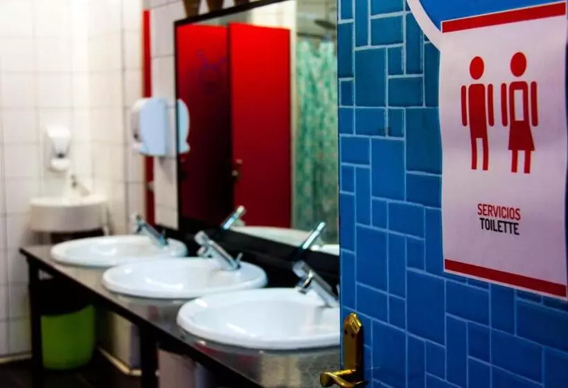 客栈 Feetup Home Backpackers Valencia