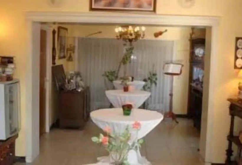 ホテル Elckerlyck Inn