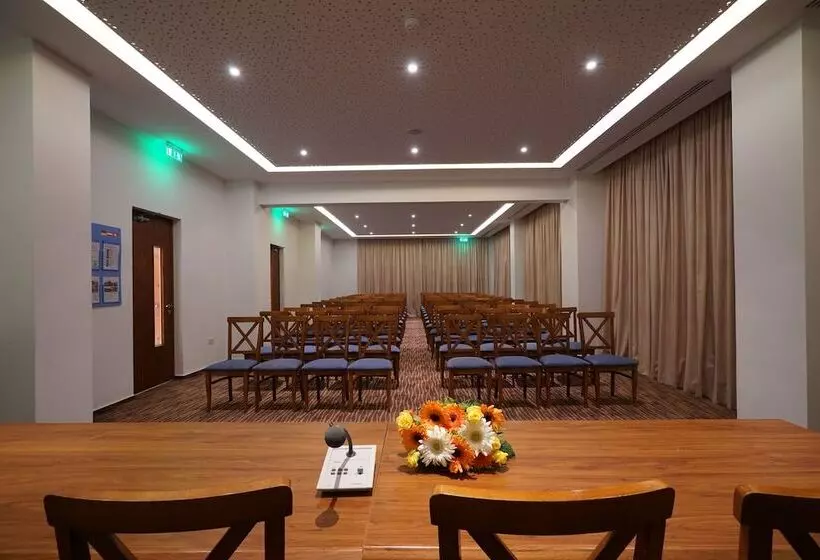 Melissi Beach Hotel & Spa