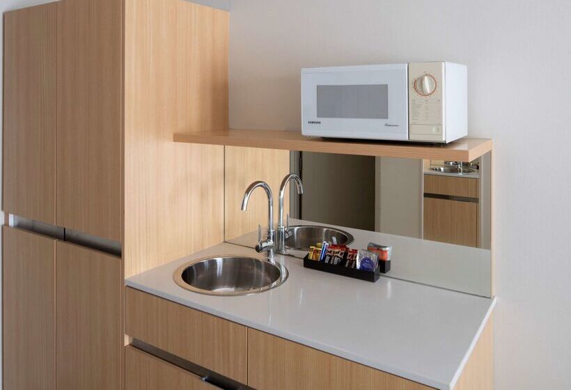 호텔 Mercure Sydney Blacktown