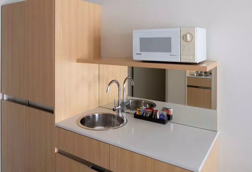 호텔 Mercure Sydney Blacktown