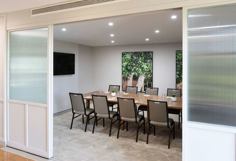 호텔 Mercure Sydney Blacktown