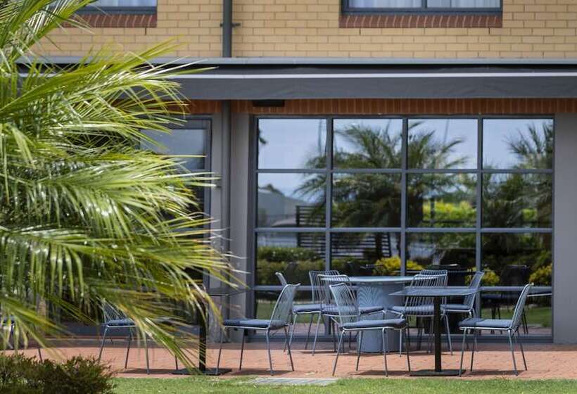 호텔 Mercure Sydney Blacktown