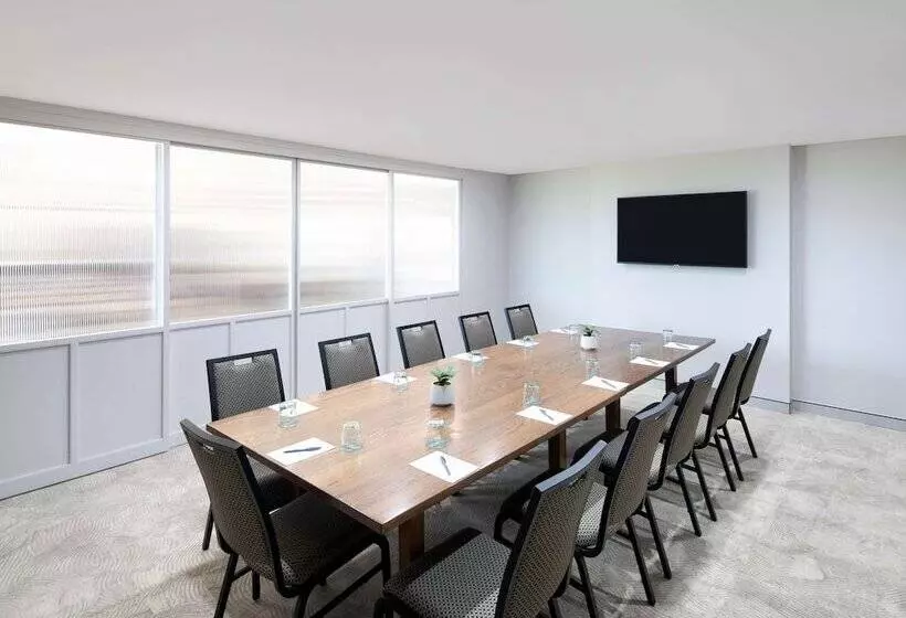 호텔 Mercure Sydney Blacktown