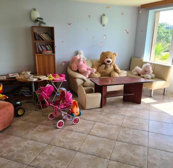 בית מלון כפרי Paris Relax Zone