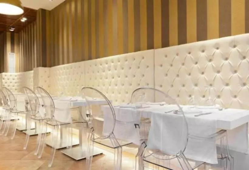 호텔 Plaça De La Font