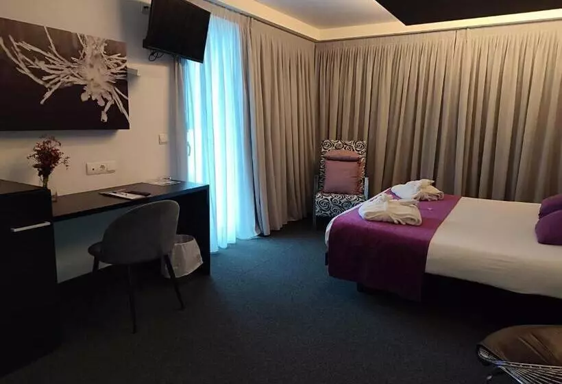 בית מלון כפרי Playa Ribera