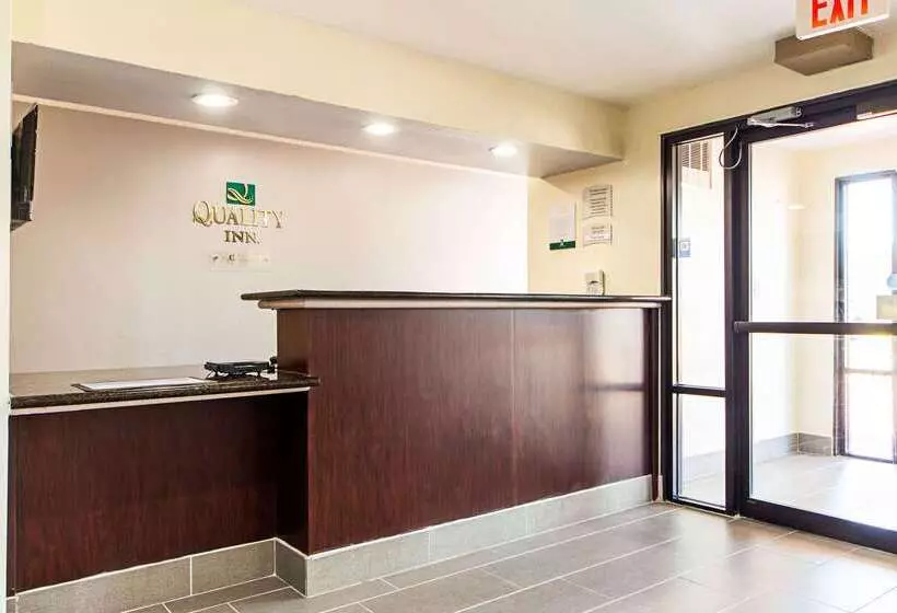 هتل Quality Inn Greenville I30