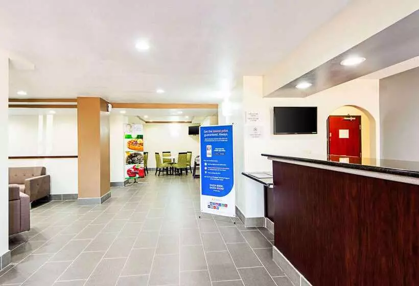 هتل Quality Inn Greenville I30