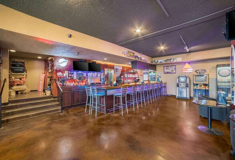 ホテル Quality Inn & Suites Goodyear  Phoenix West