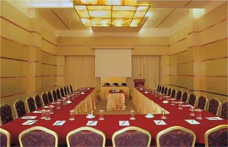 Hotel Ramada By Wyndham Powai & Convention Centre