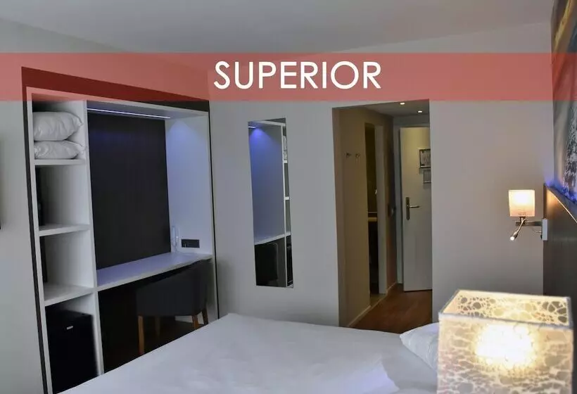 בית מלון כפרי Royal Astrid