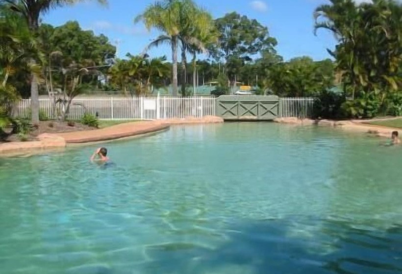 Отель Sailfish Cove