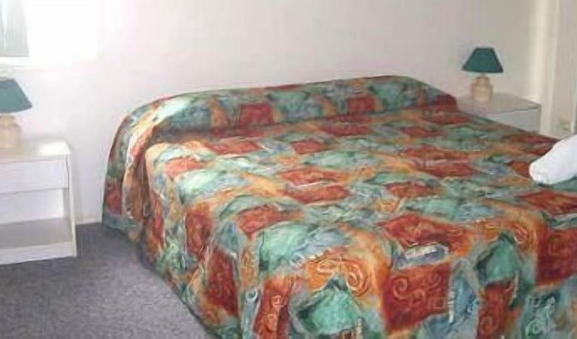 Отель Sailfish Cove